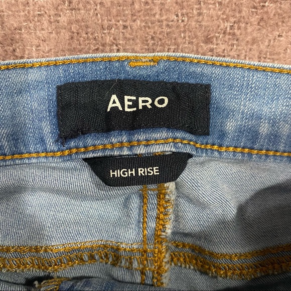 Aero brand jeans, high rise, size 2 regular - Picture 3 of 8